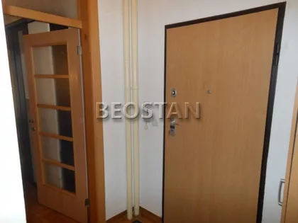 Bulevar Arsenija Carnojevica | 4zida.rs