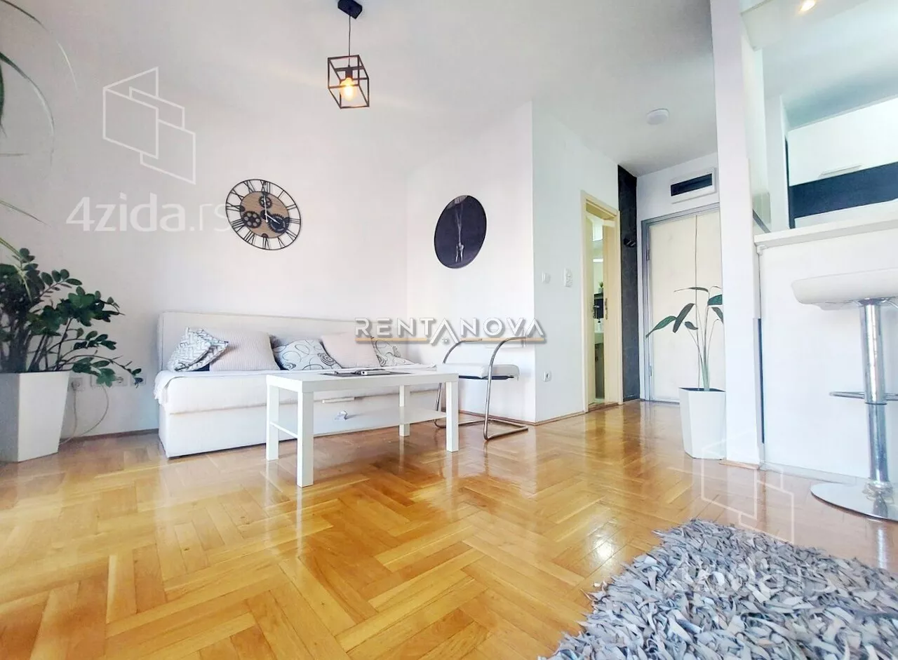 Garsonjera | 4zida