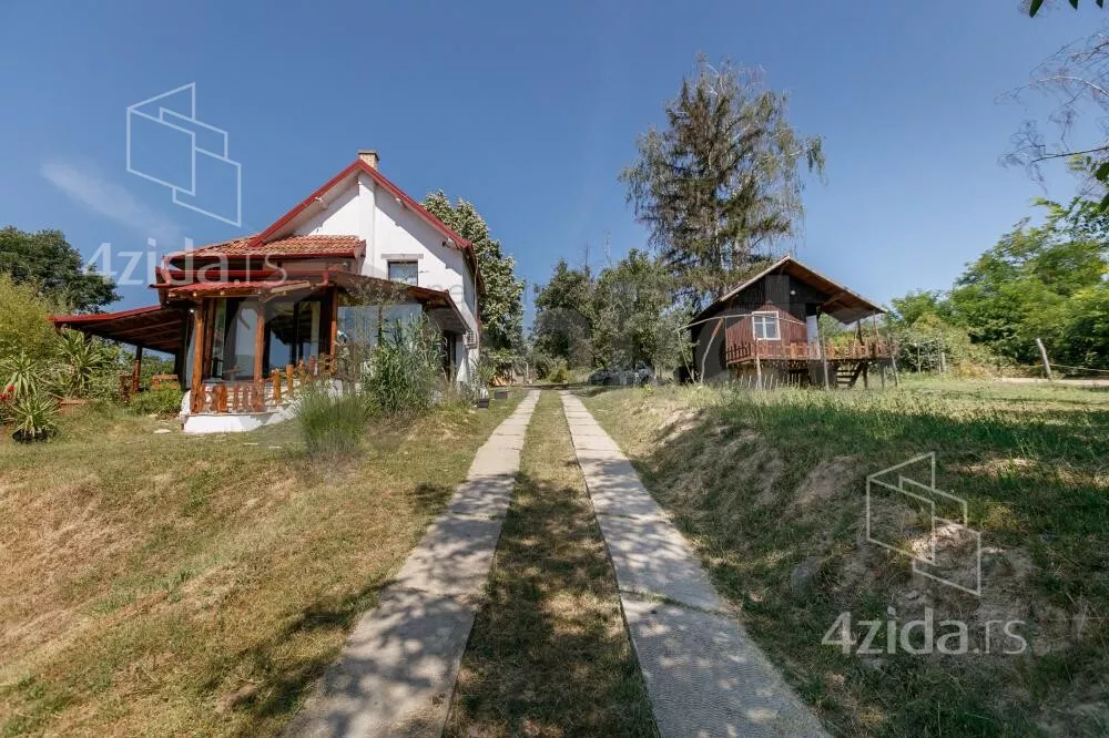 Kuća | 4zida