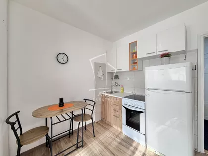 Petra Lekovića | 4zida.rs