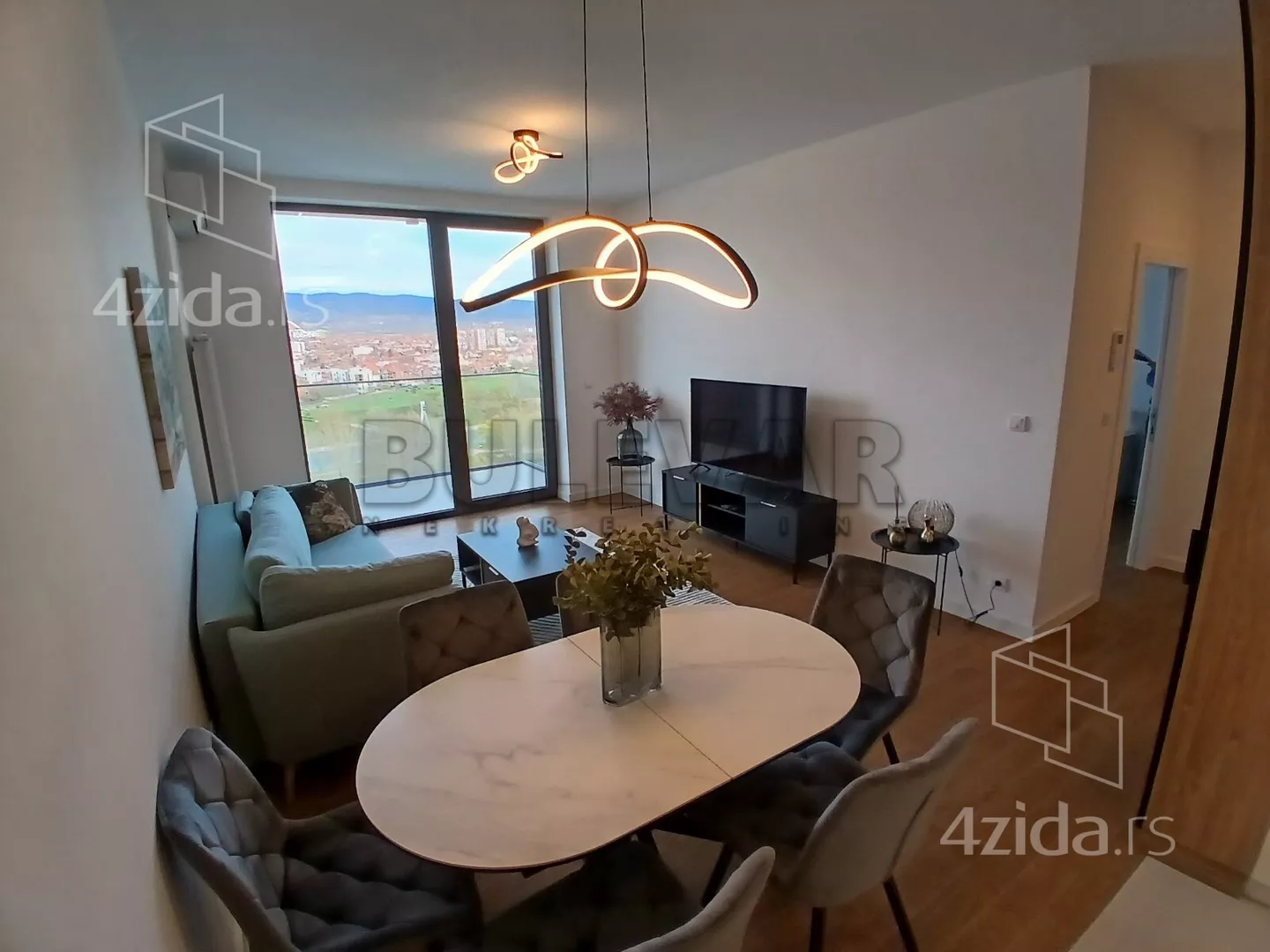 Jednoiposoban stan | 4zida