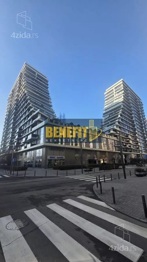 Petosoban stan | 4zida