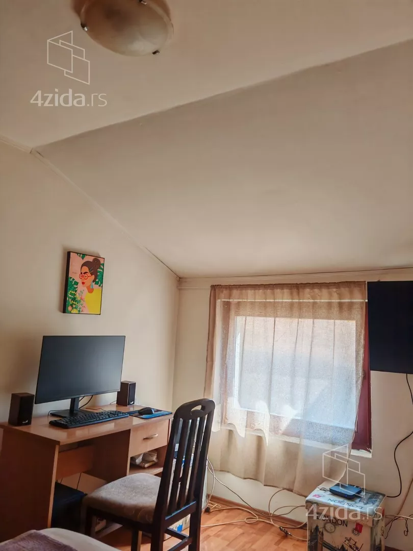 3-etažna kuća | 4zida