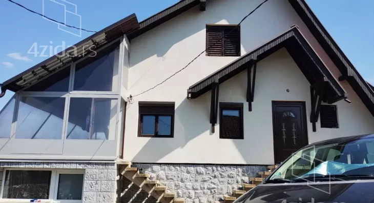 3-etažna kuća | 4zida