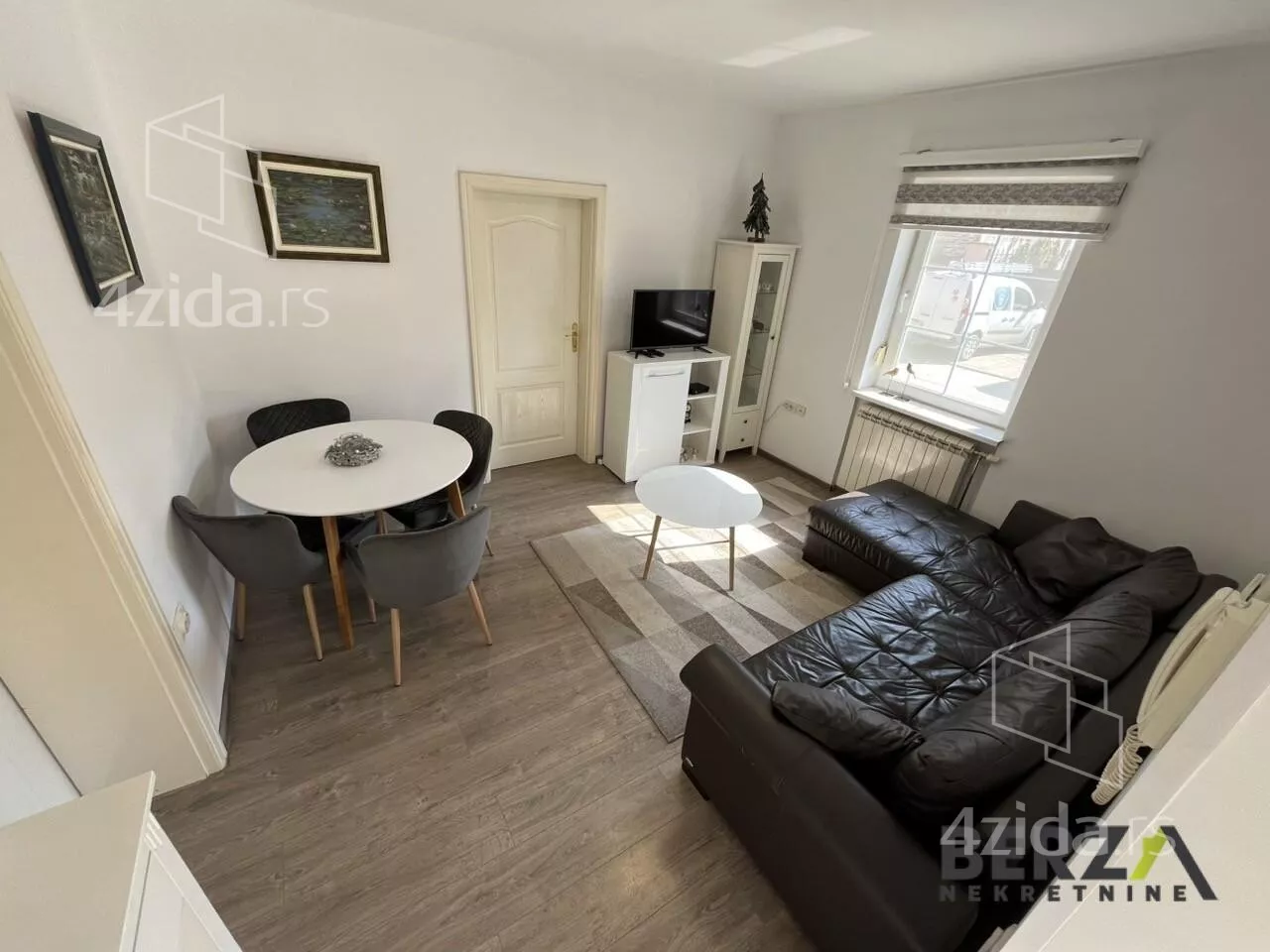 Dvoiposoban stan | 4zida