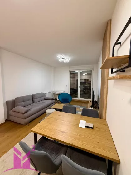 Adamovićevo Naselje | 4zida.rs