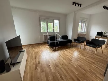 Miloša Pocerca | 4zida.rs