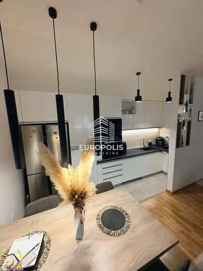 Kneza Višeslava | 4zida.rs