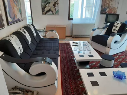 Niška Banja | 4zida.rs