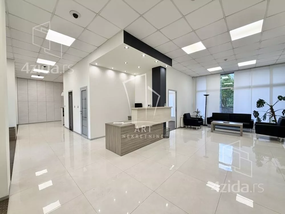 Poslovni prostor | 4zida