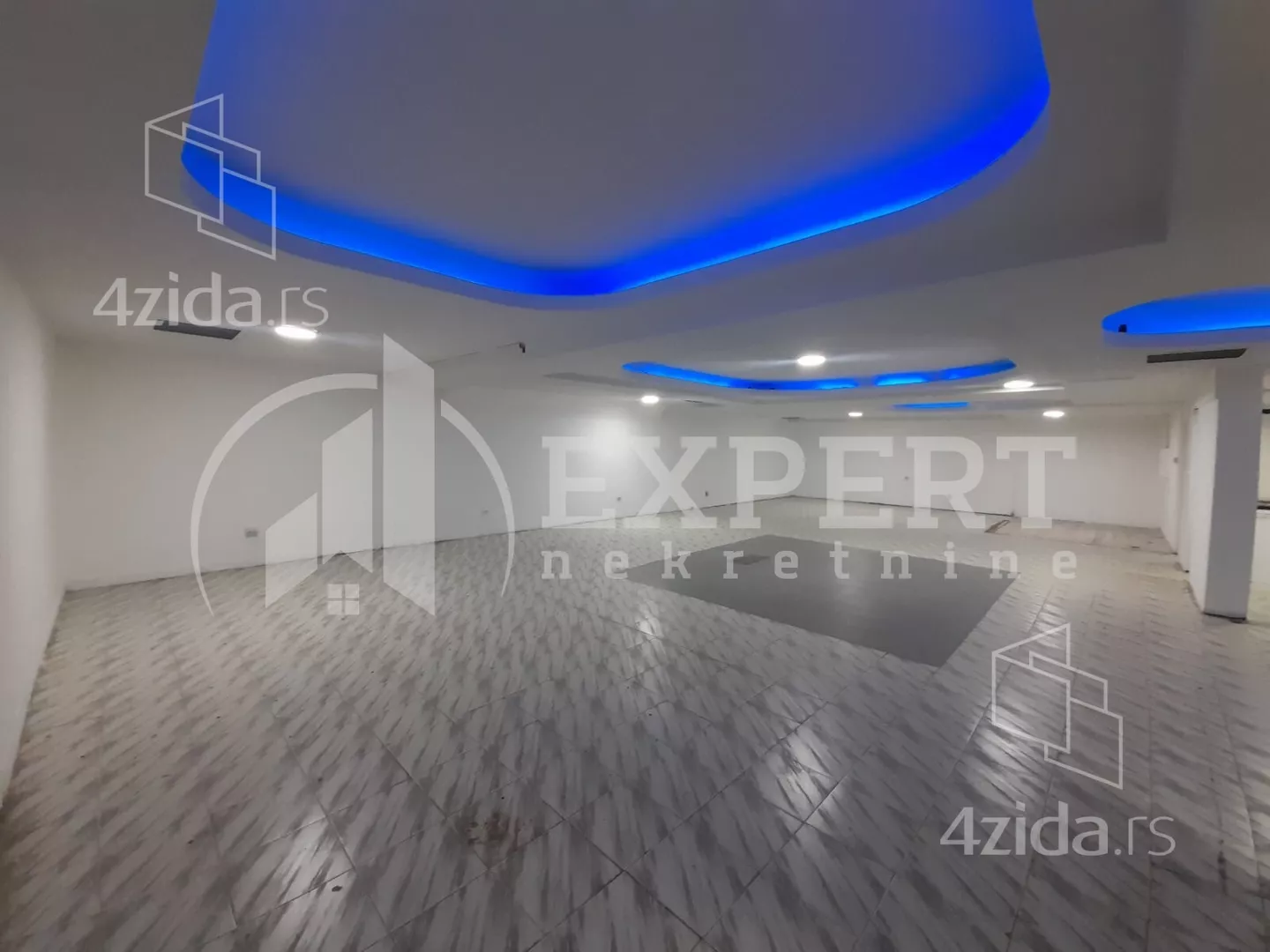 Lokal | 4zida
