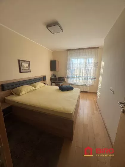 Šumadijska | 4zida.rs