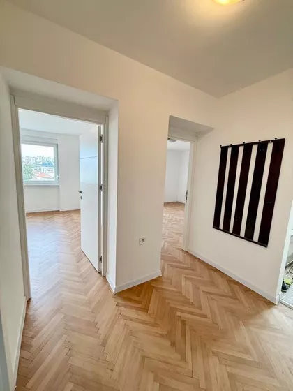 Južni Bulevar | 4zida.rs