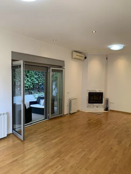 Drinička | 4zida.rs