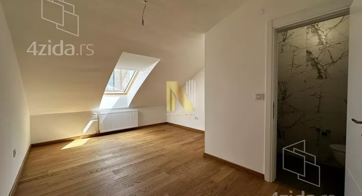 Petosoban stan | 4zida