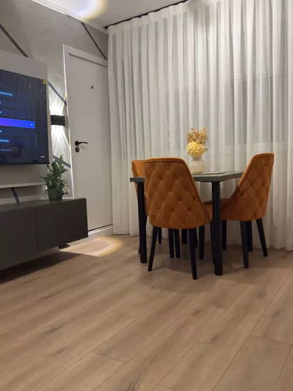 Ustanicka | 4zida.rs