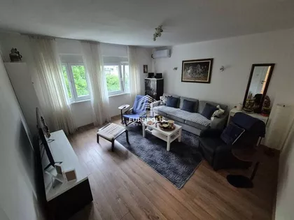 Avalska | 4zida.rs
