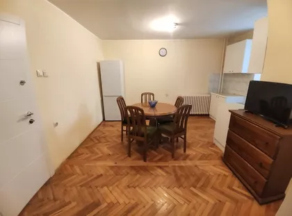 Kertvaroš | 4zida.rs