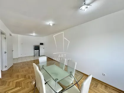 Dušana Jovanovića | 4zida.rs