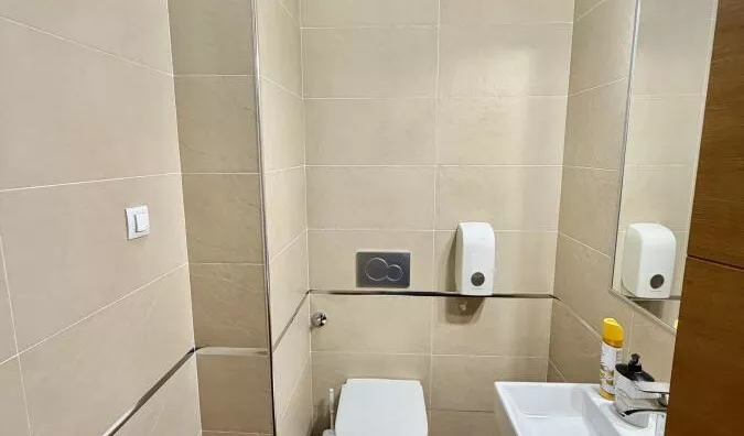 Sedmosoban stan | 4zida