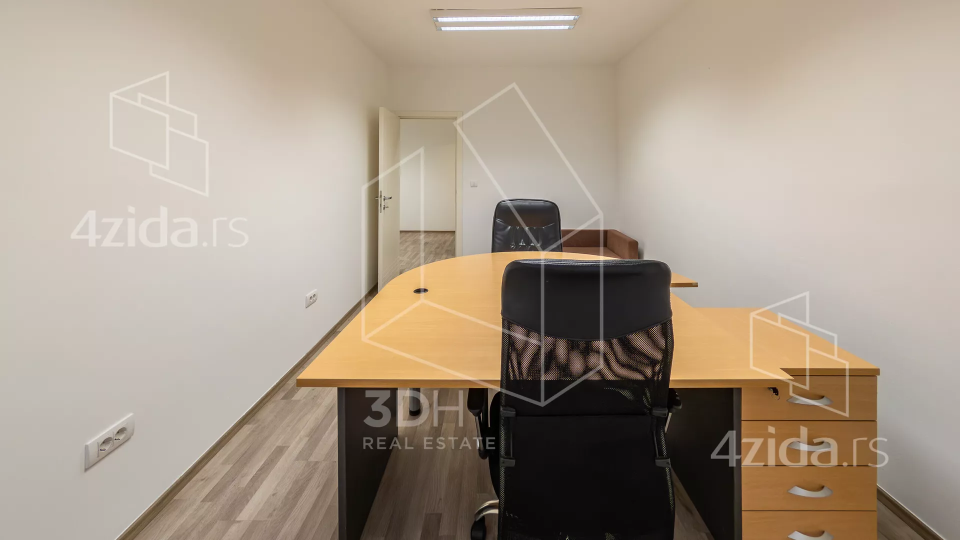 Poslovni prostor | 4zida
