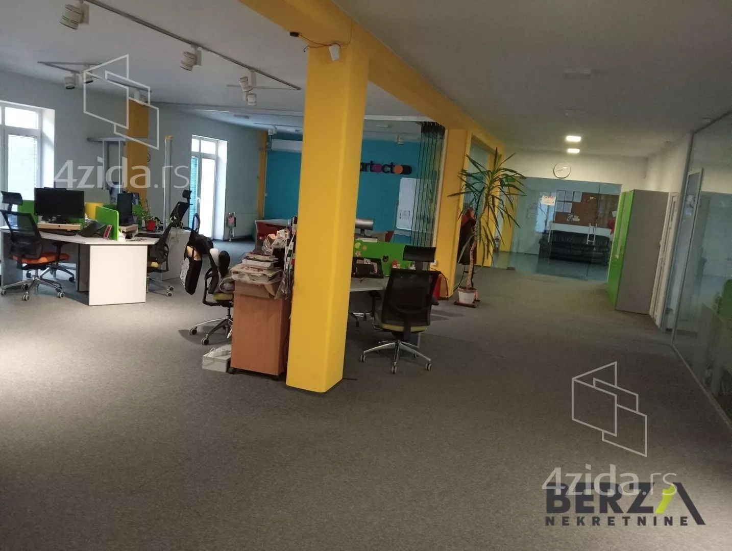 Poslovni prostor | 4zida