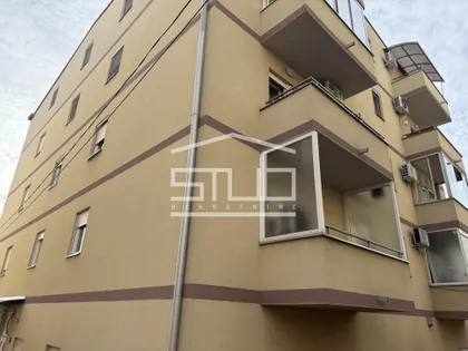 Učitelja Mihailovića | 4zida.rs