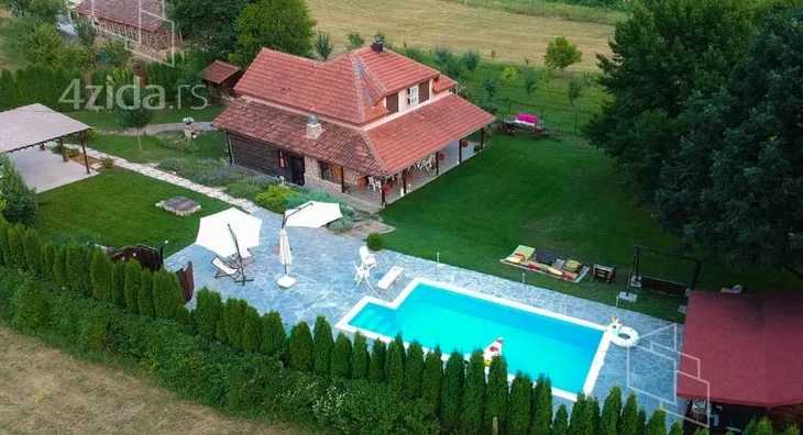 2-etažna kuća | 4zida