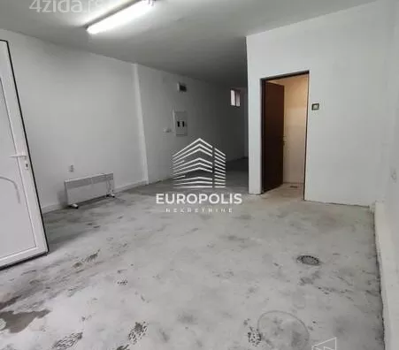 Lokal | 4zida