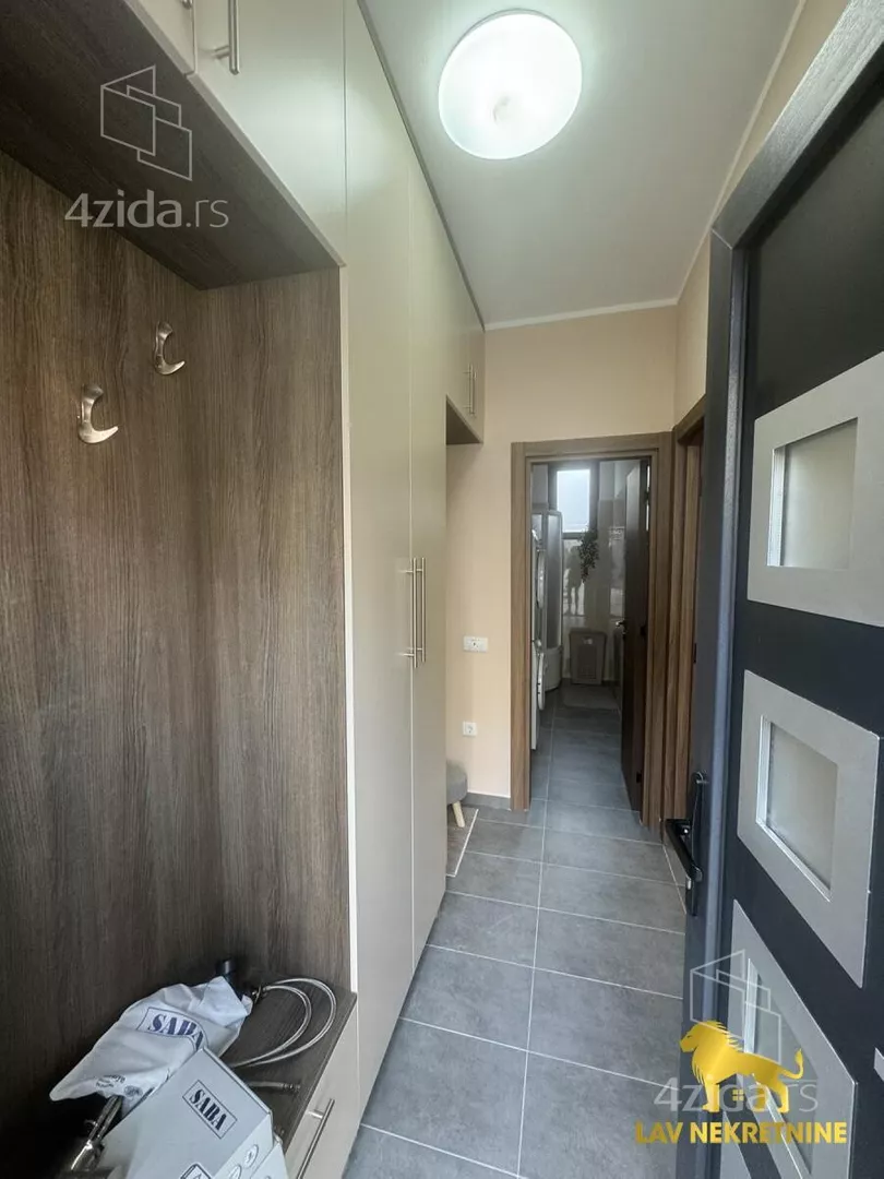 Garsonjera | 4zida