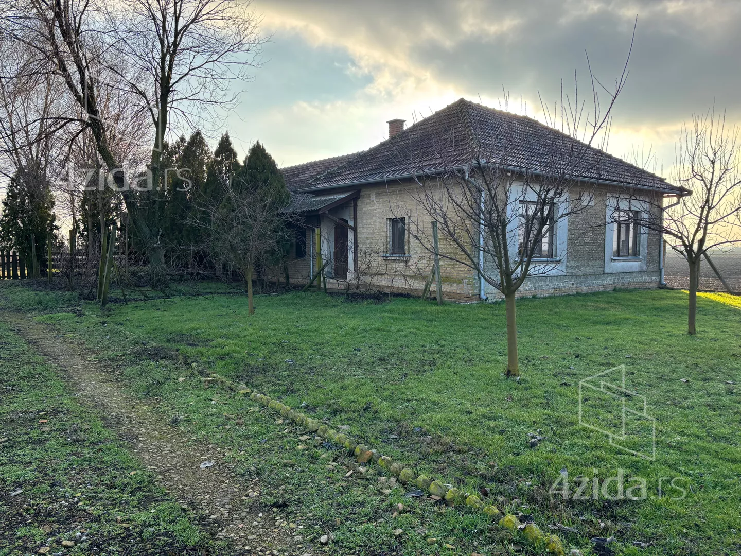 Poljoprivredno zemljište | 4zida