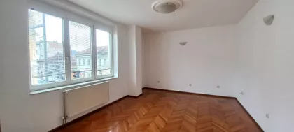 Karađorđeva | 4zida.rs