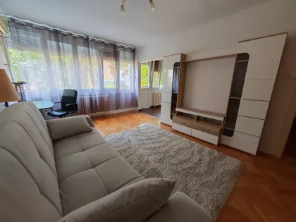 Učiteljsko Naselje | 4zida.rs