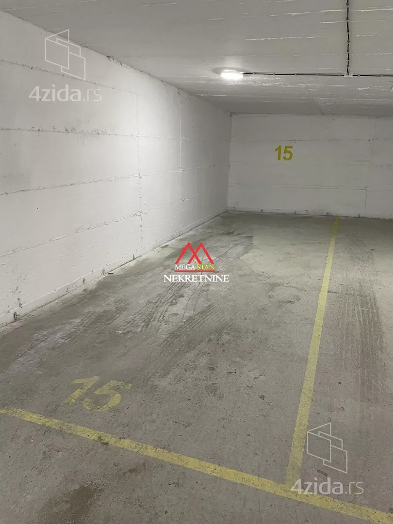 Parking | 4zida
