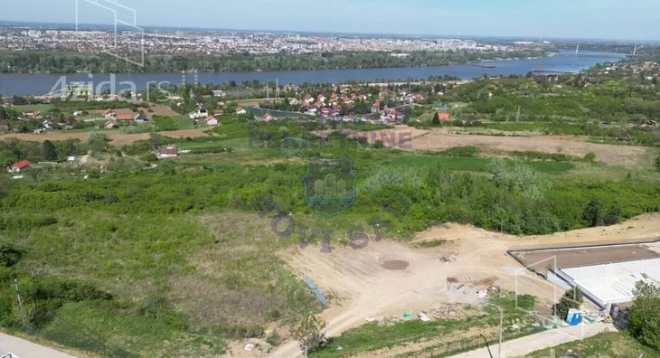 Građevinsko zemljište | 4zida