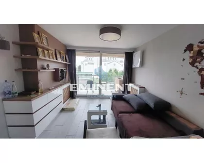 Skerlićeva | 4zida.rs