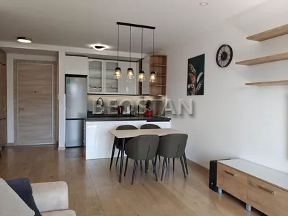 Bulevar Milutina Milankovića | 4zida.rs