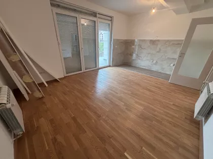 Gradske lokacije | 4zida.rs