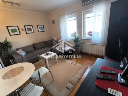 Učiteljsko Naselje | 4zida.rs