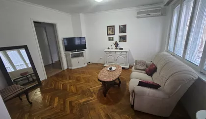 Cara Iraklija | 4zida.rs