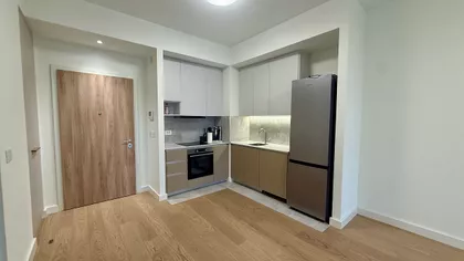 Luke Ćelovića Trebinjca bb | 4zida.rs