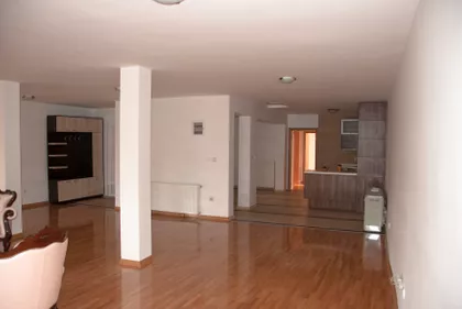 Despota Stefana Lazarevića 63 | 4zida.rs