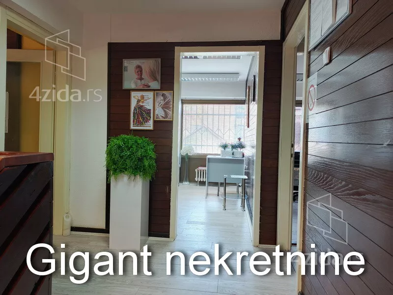 Poslovni prostor | 4zida