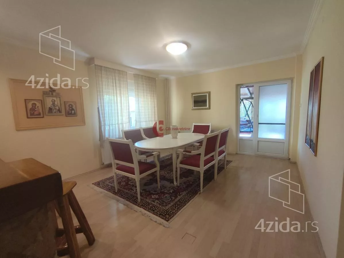 Kuća | 4zida