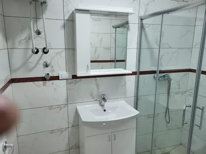 Jug Bogdana 7 | 4zida.rs