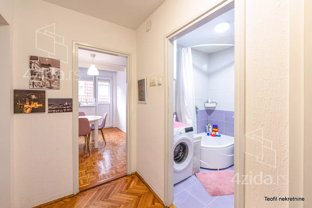 Dvoiposoban stan | 4zida