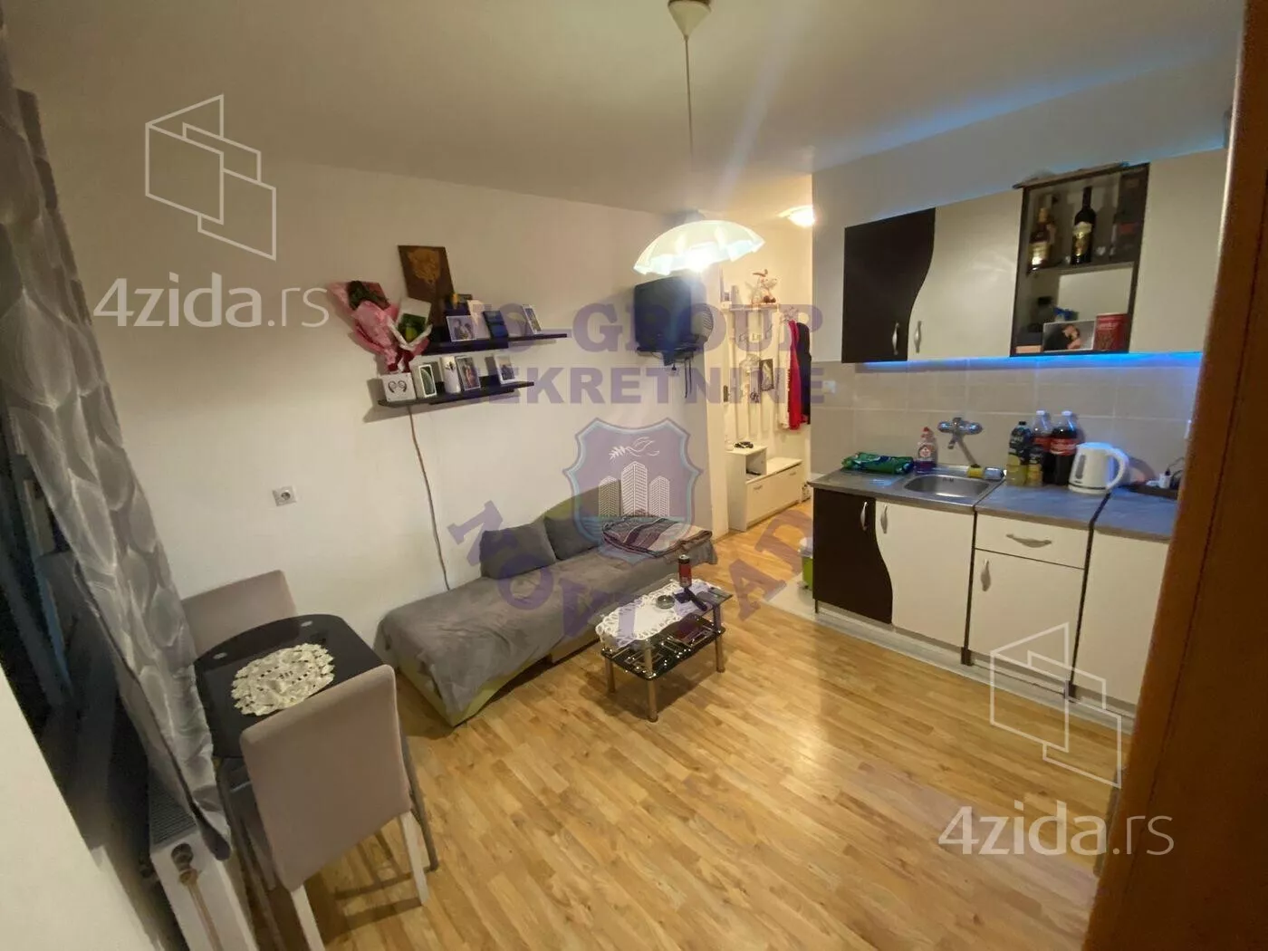 Jednoiposoban stan | 4zida