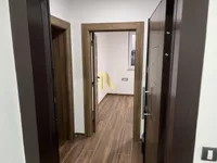 Poslovna zgrada | 4zida