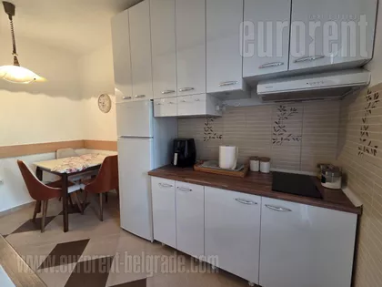 KRUNSKA I OKOLINA | 4zida.rs