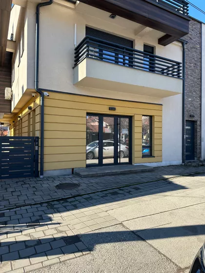 Dušanova 82A | 4zida.rs